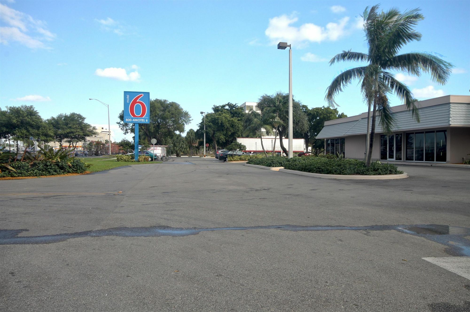 Motel 6-Miami, Fl Doral Exterior photo