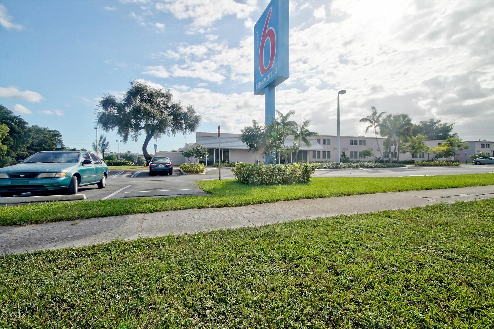 Motel 6-Miami, Fl Doral Exterior photo